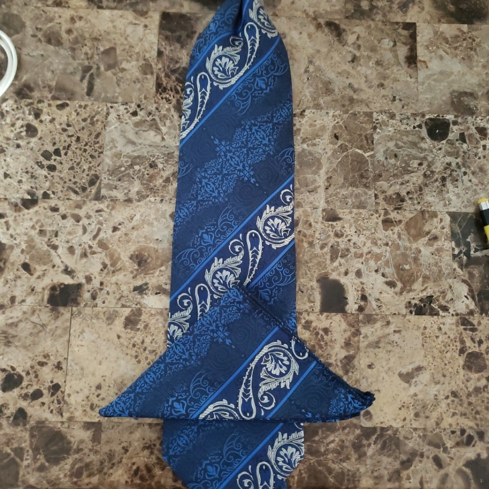 Daniel Ellissa Blue Men's Neck Tie